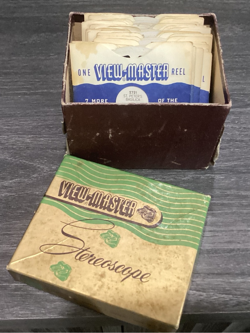 Vintage View-Master Reels 21 total. Four different types.